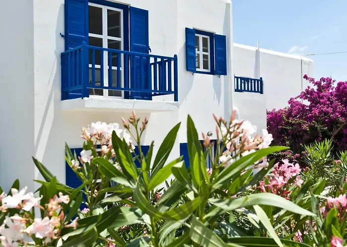 Gryparis' Club 아파트