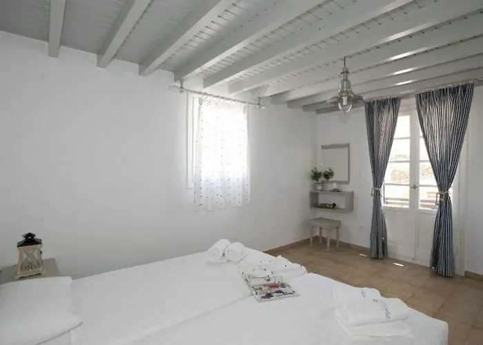 Appartement Gryparis' Club