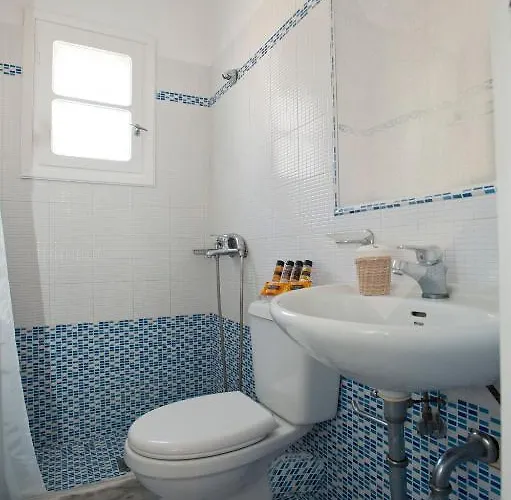 Gryparis' Club Appartement