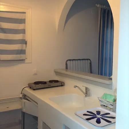 Apartamento Gryparis' Club *