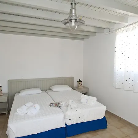 Apartamento Gryparis' Club